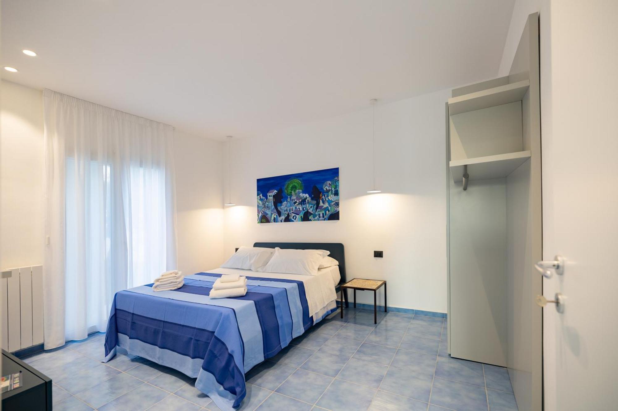 Aura Maris Beach Residence Mazzaforno เชฟาลู ภายนอก รูปภาพ