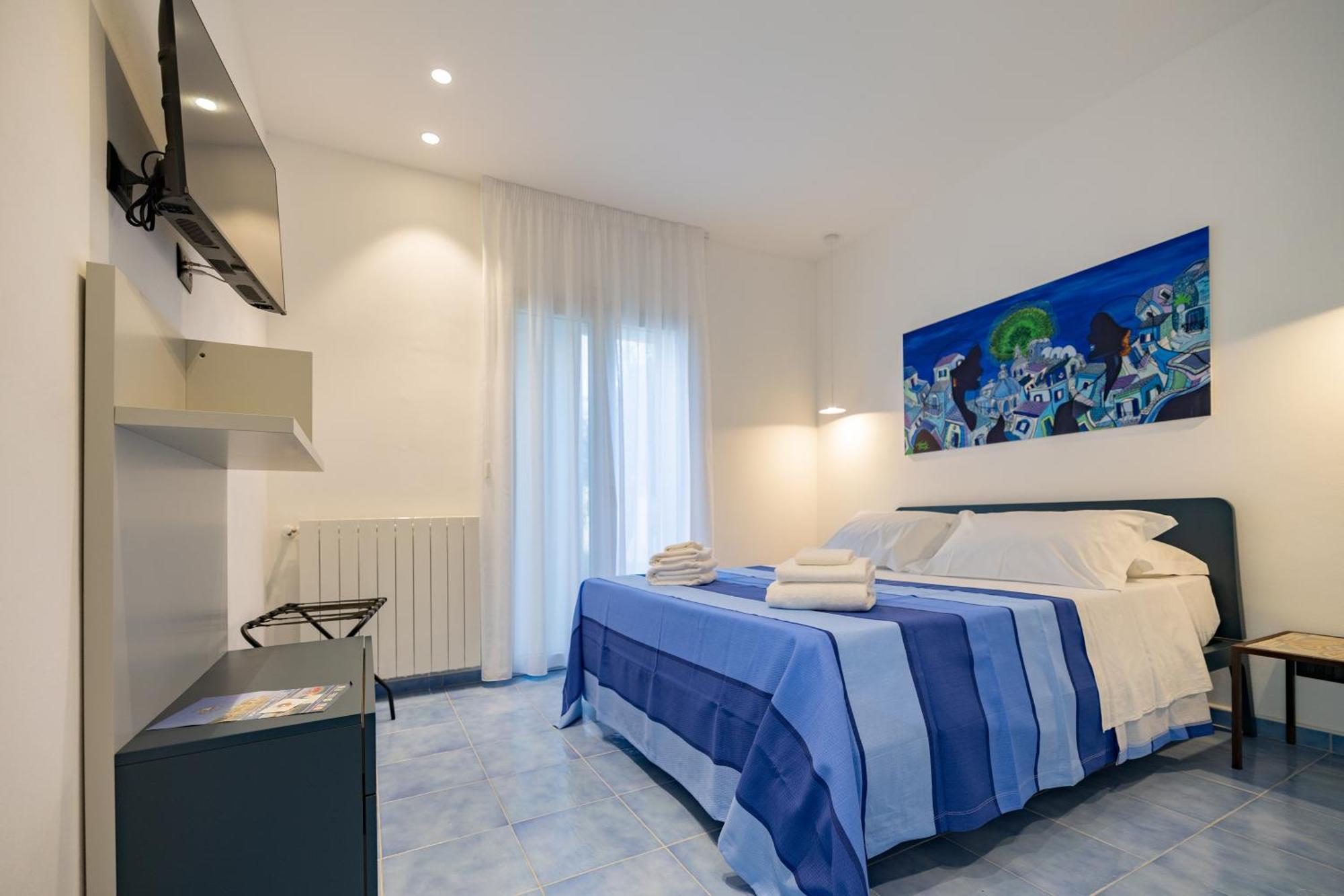 Aura Maris Beach Residence Mazzaforno เชฟาลู ภายนอก รูปภาพ