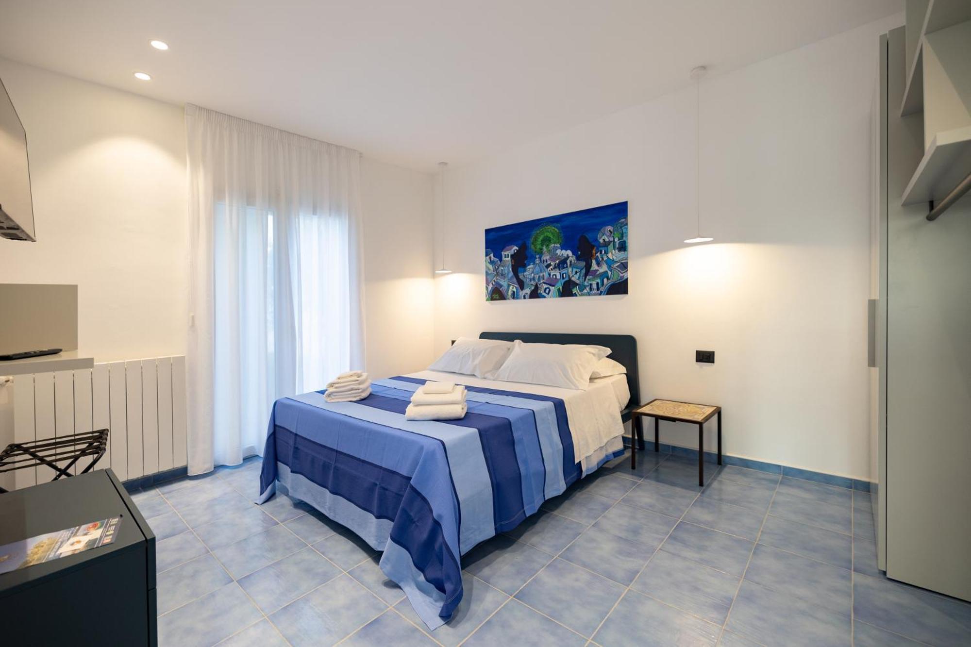 Aura Maris Beach Residence Mazzaforno เชฟาลู ภายนอก รูปภาพ