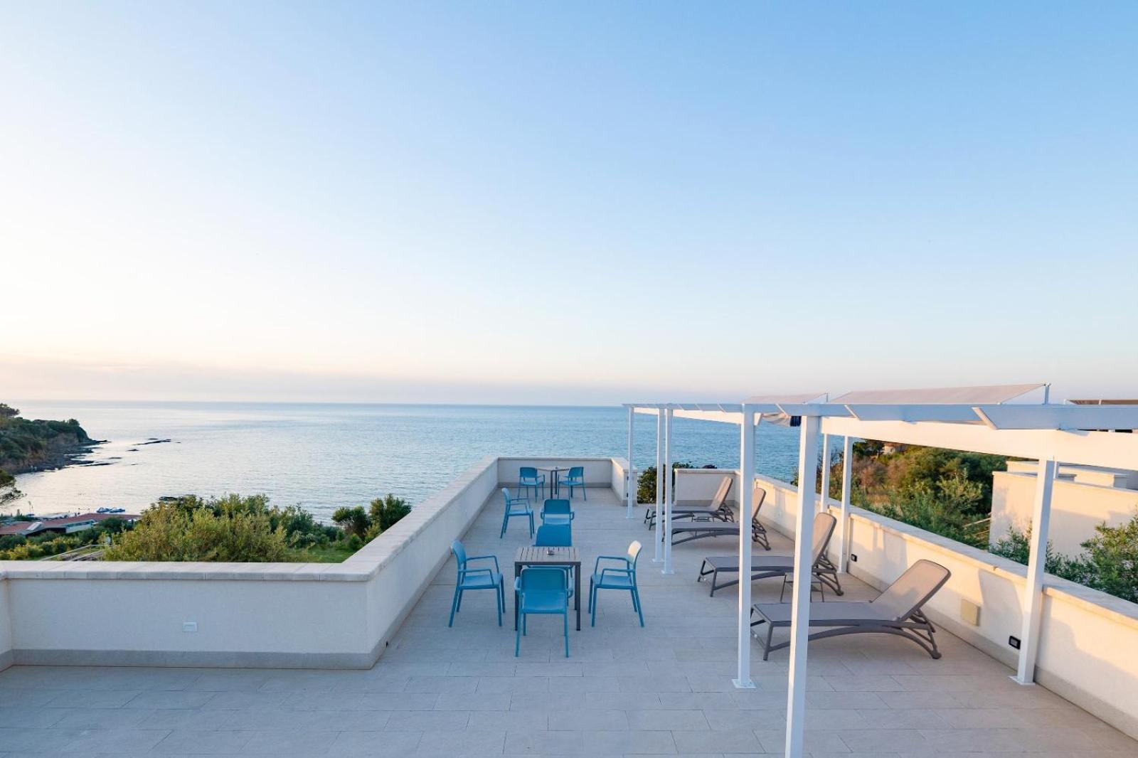 Aura Maris Beach Residence Mazzaforno เชฟาลู ภายนอก รูปภาพ