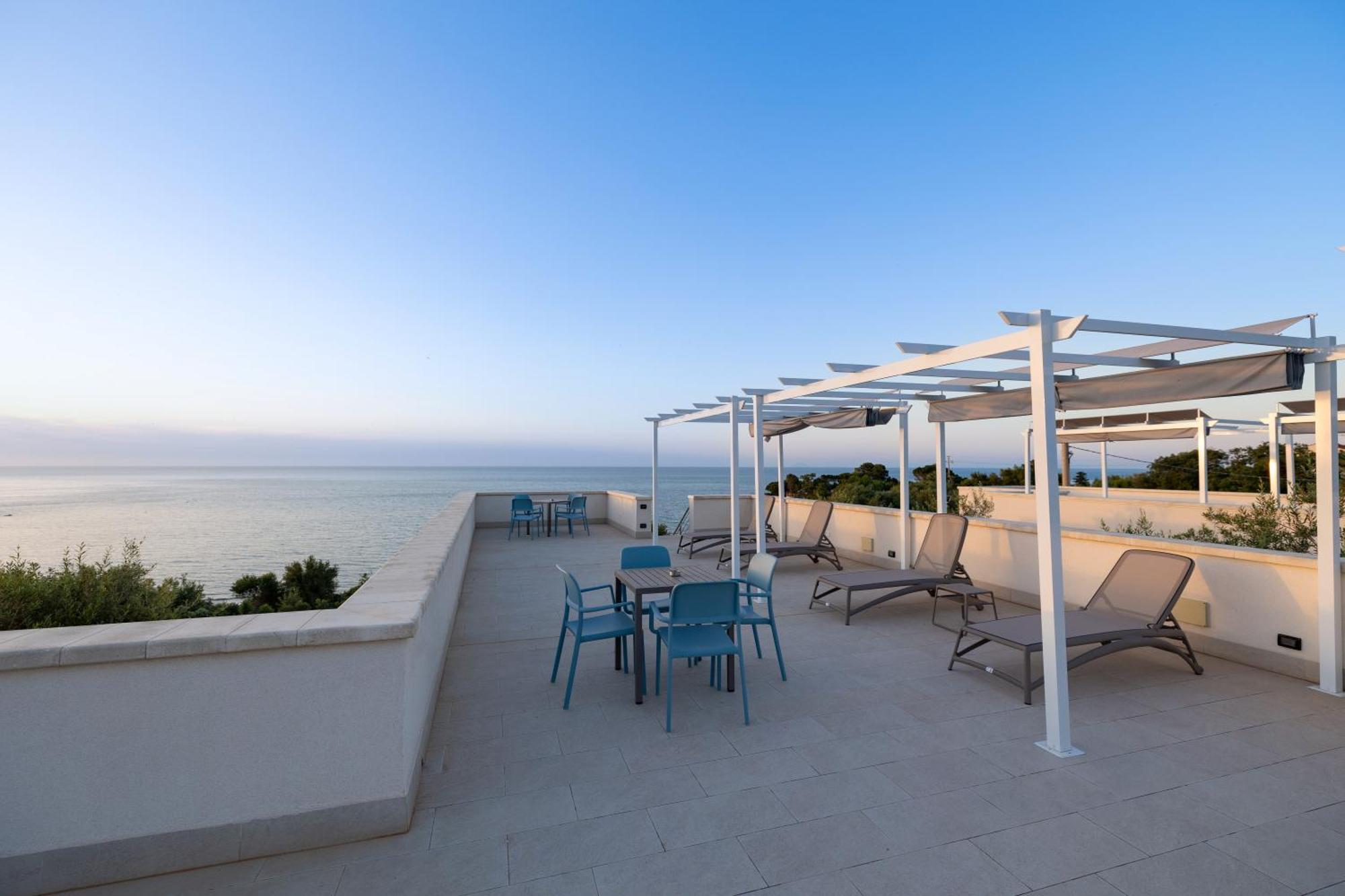 Aura Maris Beach Residence Mazzaforno เชฟาลู ภายนอก รูปภาพ